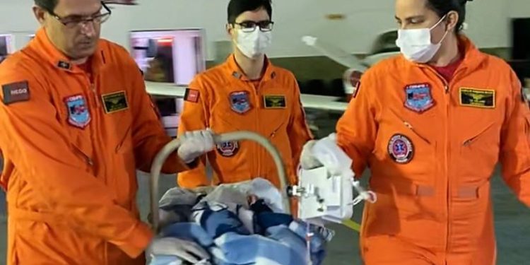 Bebê com síndrome rara no intestino é transferido em UTI Aérea do Governo do Estado para tratamento em Curitiba