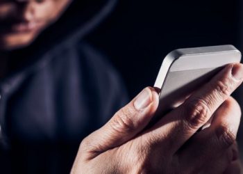 Juiz manda soltar hacker que vazou conversas da Lava Jato