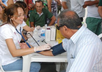 Secretaria de Saúde e Sest/Senat promovem ação de saúde do homem para motoristas e caminhoneiros