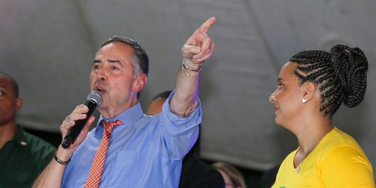 Barroso diz que não quis ofender eleitores de Bolsonaro em fala na UNE