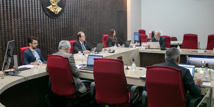 TCE-PB decide arquivar por “perda de objeto” processo referente à engorda das praias