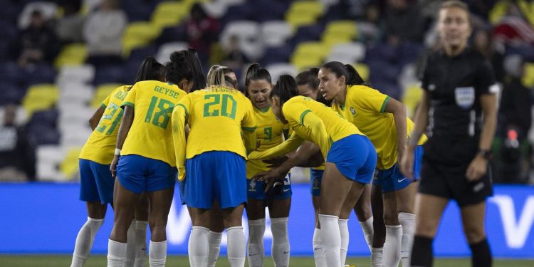 Governo federal institui ponto facultativo em jogos da Seleção Feminina