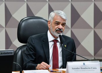Dirigente nacional do PT nega possibilidade de aliança do partido com Cícero Lucena nas eleições de 2024