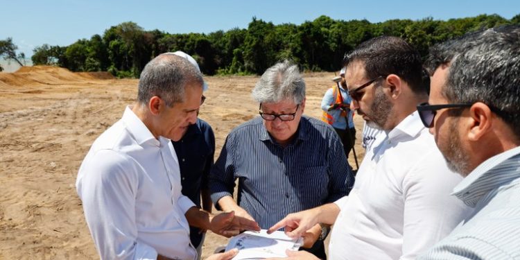 Governador visita obras do Polo Turístico Cabo Branco e frisa importância dos empreendimentos para a economia estadual