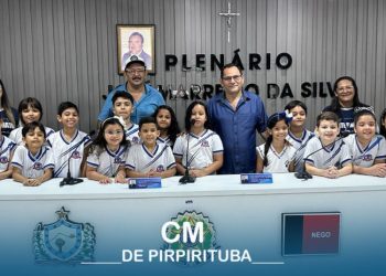 Alunos conhecem o funcionamento do legislativo da Câmara Municipal de Pirpirituba