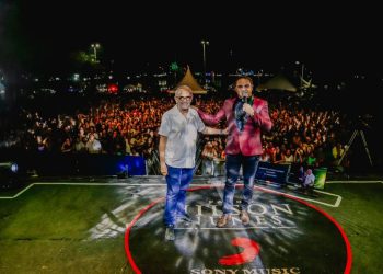 Durante show do Padre Nilson, Cícero Lucena destaca a importância da fé e da religiosidade