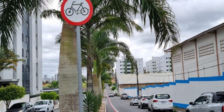 Segurança viária: STTP implanta e revitaliza sinalização de trânsito em vias de Campina