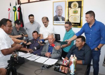 Prefeito de Cajazeiras cancela festa de São João fora de época por falta de recursos