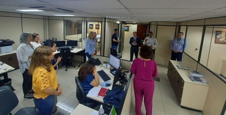 Padre faz visita à ASTRA-13 e abençoa associação e setores do TRT da Paraíba