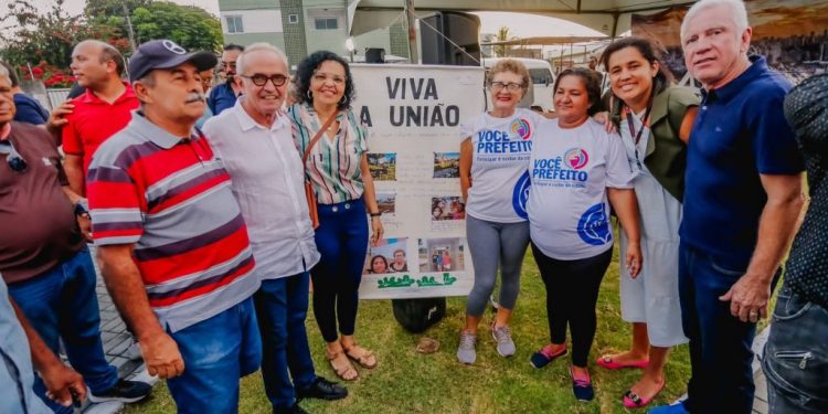 Cícero Lucena inaugura Praça Cícero Leite, no Cuiá; a 7ª entregue pela atual gestão municipal