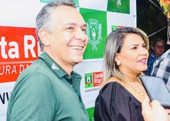 Prefeito de Santa Rita se afasta do cargo para acompanhar Jane Panta em tratamento contra câncer