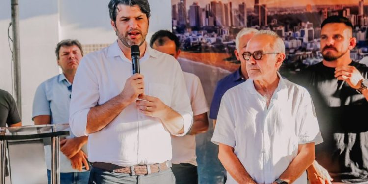 Prefeito autoriza obras de pavimentação em 36 ruas do Geisel e anuncia projeto de paisagismo