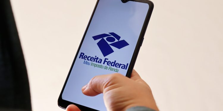 Receita Federal abre na quinta-feira consulta ao 4º lote de restituição do IR