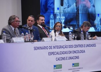 Seminário debate integração entre Centros e Unidades de alta complexidade no tratamento do câncer