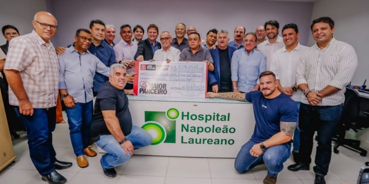 Cícero Lucena libera mais de R$ 1,7 milhão em emendas cidadãs para o Hospital Laureano