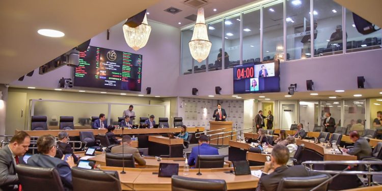 ALPB aprova prioridade para mães de crianças autistas em unidades de saúde da Paraíba