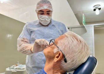 Prefeitura de Patos melhora a qualidade de vida de pacientes com entrega de mais de 400 próteses dentárias