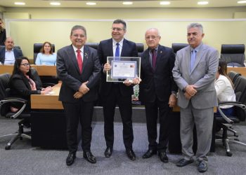 ALPB concede Cidadania Paraibana ao juiz federal Bianor Arruda Bezerra Neto