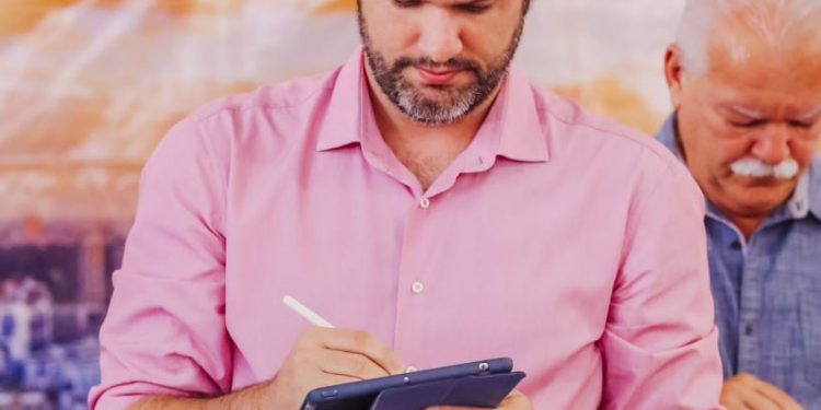 Leo Bezerra autoriza obras de reestruturação completa na Escola Nazinha Barbosa