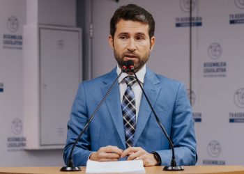 ALPB aprova projeto do deputado Michel Henrique que institui calendário oficial de eventos para pessoas com TEA