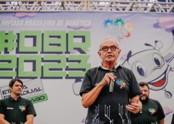 Cícero reafirma compromisso da Prefeitura seguir investindo em tecnologia durante abertura da Olimpíada Brasileira de Robótica