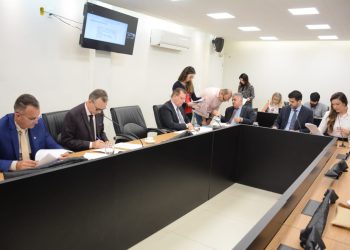 CCJ da ALPB aprova projeto que proíbe condenados por racismo de assumirem cargos públicos
