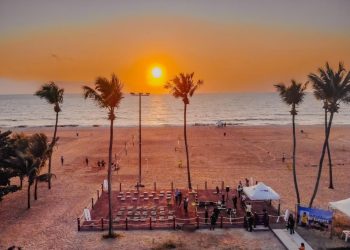 Cícero Lucena inaugura primeira academia ao ar livre de João Pessoa