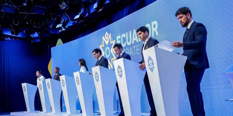 Candidatos do Equador prometem resposta dura contra o crime no país