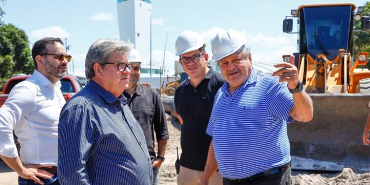 Governador visita obras do Polo Turístico Cabo Branco e frisa importância dos empreendimentos para a economia estadual