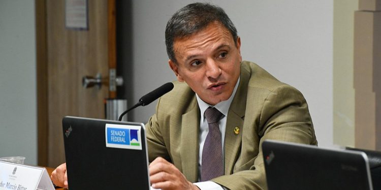 CPI das ONGs ouve Ricardo Salles nesta terça-feira