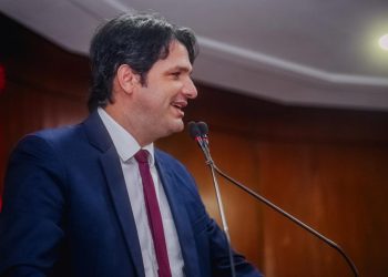 Leo Bezerra participa da sessão de abertura dos trabalhos da CMJP e destaca prestação de contas da atual gestão
