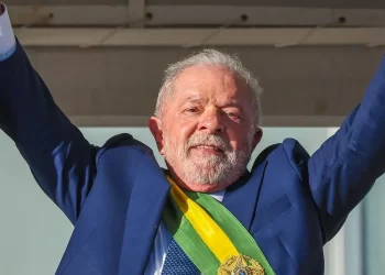 PT já fala em candidatura de Lula à reeleição em 2026