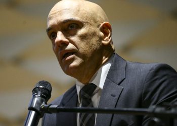 Moraes diz que houve estrutura para desviar presentes no governo Bolsonaro