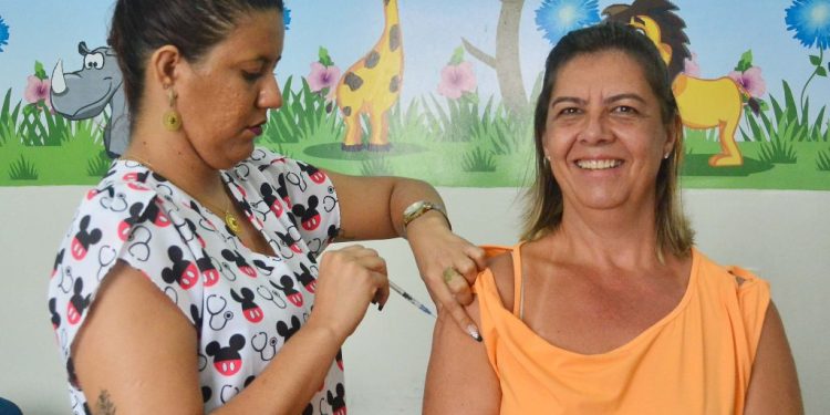 ‘Dia D’ de Multivacinação oferece à população diversos tipos de imunizantes até as 21h