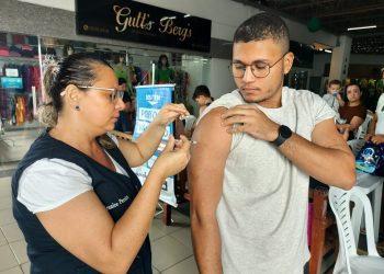 Capital oferta vacinas contra Covid-19, Influenza e do calendário de rotina das 7h às 21h