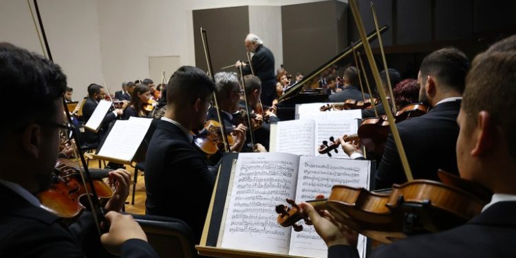 Orquestra Sinfônica da Paraíba apresenta concerto com músicas de Villa-Lobos, Lindberg e Beethoven