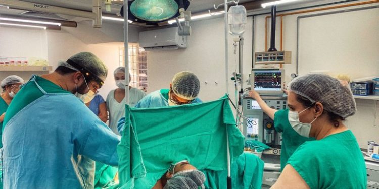 Governo da Paraíba amplia assistência de saúde para público trans com cirurgias de mastectomia