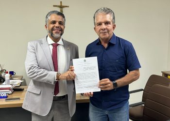 Prefeitura de Patos assina acordo de cooperação com INSS e poderá requerer benefícios para população