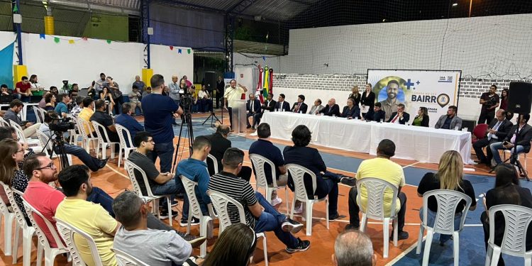 Presidente da CMJP e líderes abrem Câmara no seu bairro e ouvem demandas da sociedade