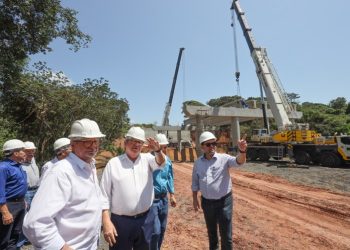 João inspeciona obras das Três Ruas e destaca importância do investimento para a mobilidade urbana de João Pessoa