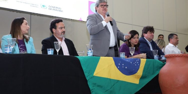 João participa de abertura da 14ª Conferência Estadual de Assistência Social e destaca políticas de inclusão