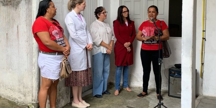 Mutirão de Atendimentos da Maternidade Frei Damião recebe Associação de Prostitutas da Paraíba