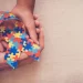 Lei garante atendimento psicossocial prioritário para mães de filhos com autismo