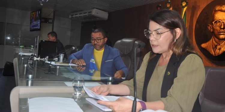 CMCG aprova projeto de lei para pagamento do piso salarial da enfermagem