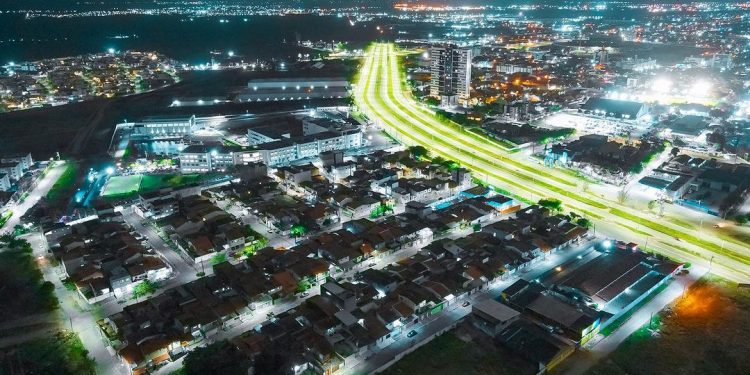Programa Reluz: Serão 41 ruas contempladas com luz de led em Campina Grande