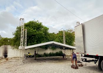 Centro em Cena encerra nesta quarta-feira com shows de Cabruêra e Electro Bromance