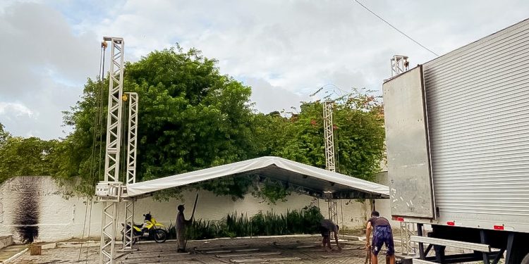 Centro em Cena encerra nesta quarta-feira com shows de Cabruêra e Electro Bromance