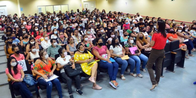 Secretaria de Educação divulga última lista de convocados para cuidadores sociais voluntários