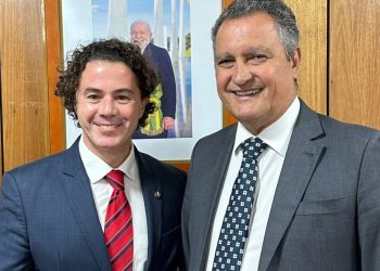 Ministro da Casa Civil garante a Veneziano que nenhuma cidade da Paraíba receberá menos FPM do que em 2022