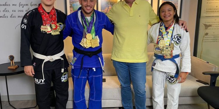 Atletas beneficiados por ação de Ruy destacam apoio para disputa do Sul Americano de Jiu-Jitsu